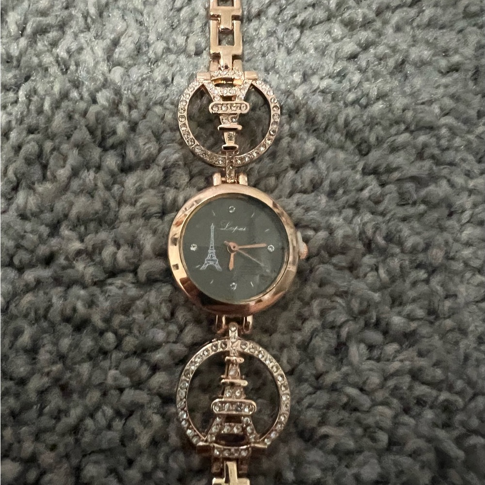 $7 Gorgeous Paris Watch. Can be sized. New. $7 WHEN BUNDLED WITH 3 OR MORE ITEMS - Picture 5 of 16